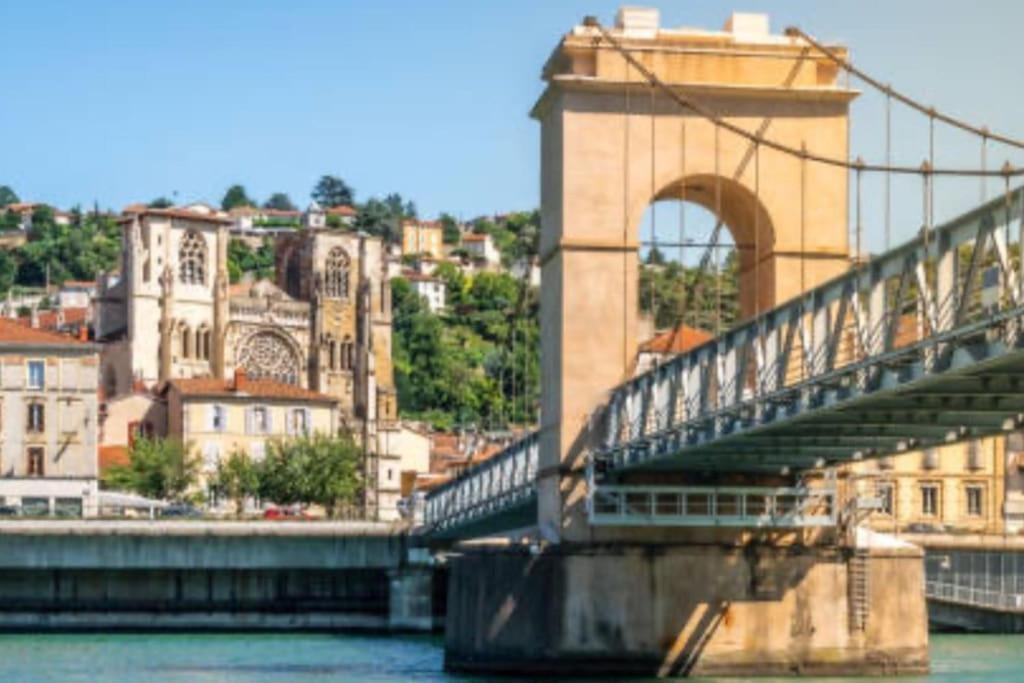 Appartement Jazz Vienne Nord Luaran gambar